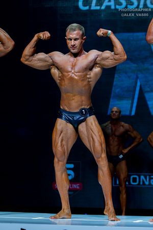 СLASSIC PHYSIQUE НОВИЧКИ